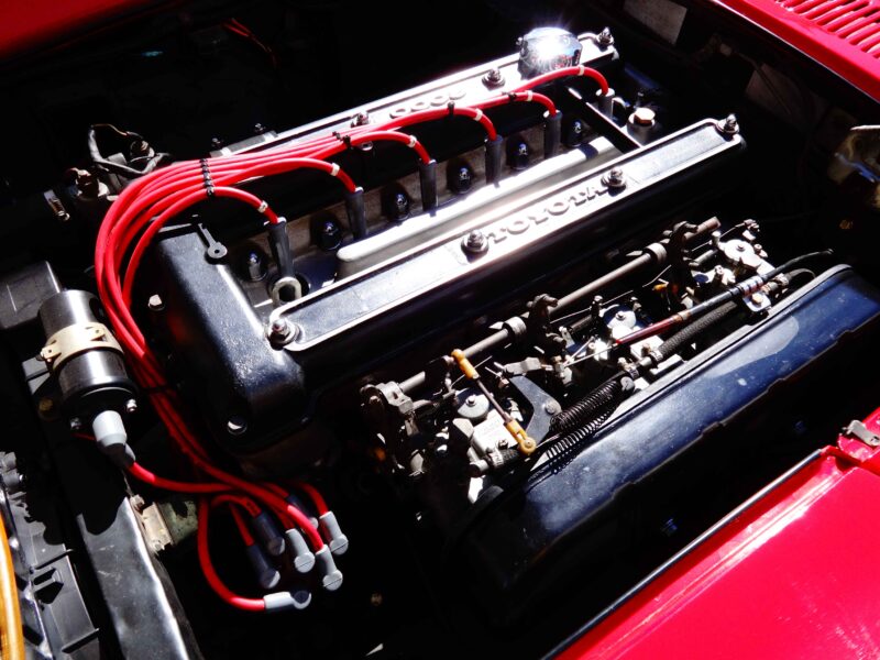 Toyota 2000GT Engine After Dry Ice Blasting